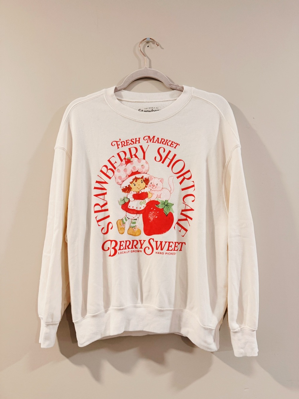Cream Strawberry Shortcake Graphic Crewneck Sweatshirt - Berry Sweet